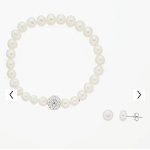 Cultured Freshwater Pearl Stretch Bracelet set